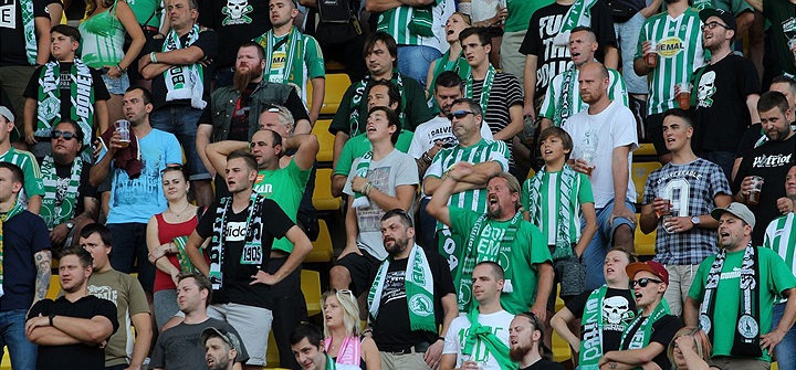 Dění na tribunách: Dukla - Bohemians