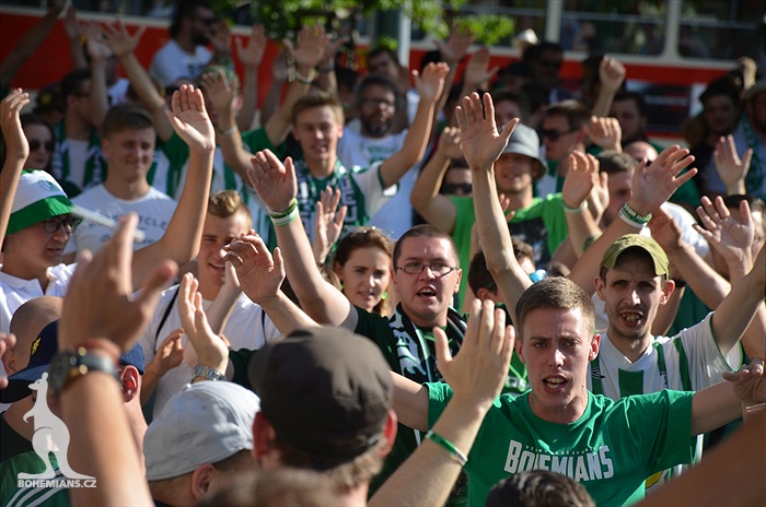 DĚNÍ NA TRIBUNÁCH: Sparta - Bohemians