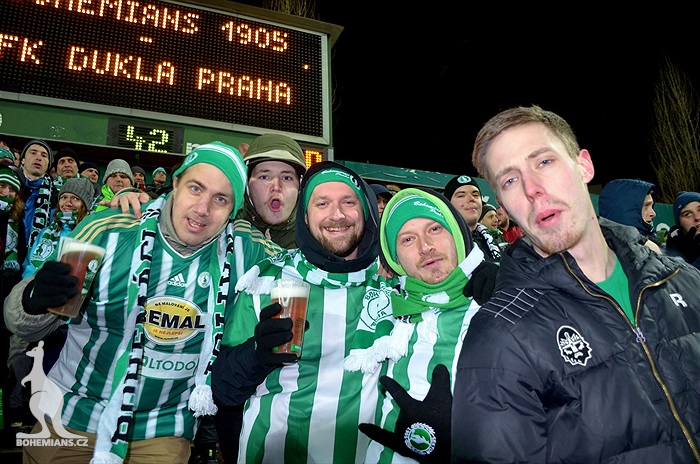 Dění na tribunách: Bohemians - Dukla