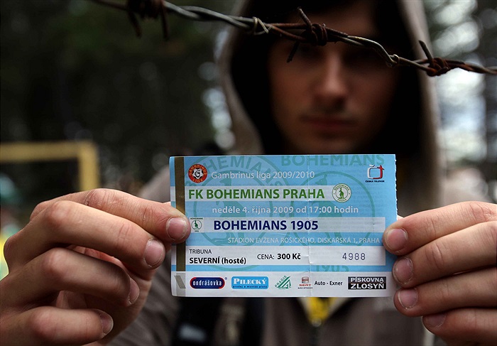 Pochod pro Bohemku, drahé lístky