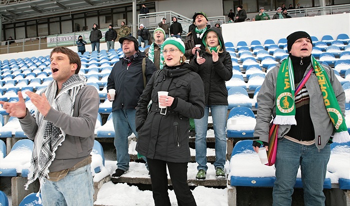 Hrstka fanoušků podporovala Bohemku celý zápas