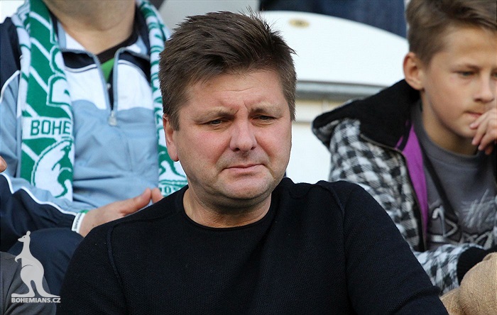 DĚNÍ NA TRIBUNÁCH: Bohemians - Slavia