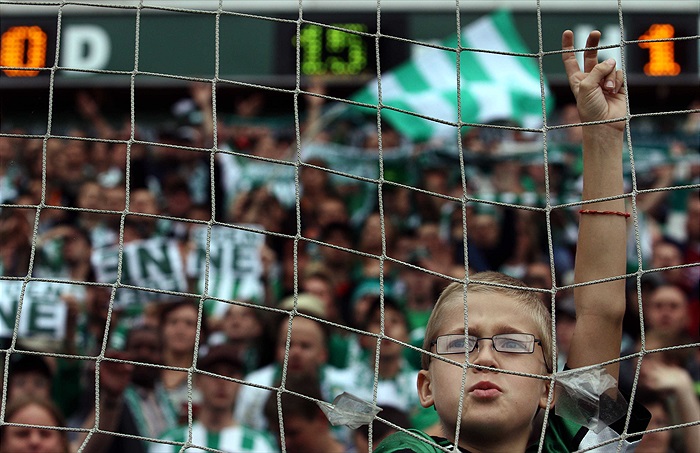 Fanoušci vyjádřili svůj názor na budoucnost stadionu Bohemky.