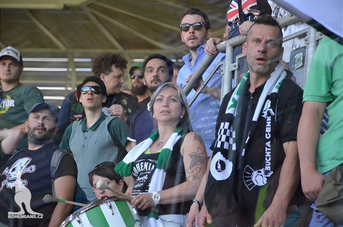 DĚNÍ NA TRIBUNÁCH: Plzeň - Bohemians