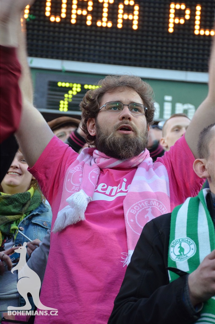Bohemians - Plzeň 5:2, dění na tribunách