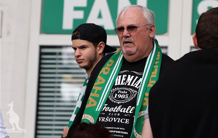 DĚNÍ NA TRIBUNÁCH: Bohemians - Slovácko