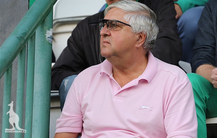 DĚNÍ NA TRIBUNÁCH: Bohemians - Slovácko