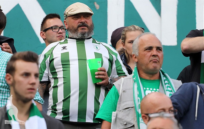 DĚNÍ NA TRIBUNÁCH: Bohemians - Slovácko