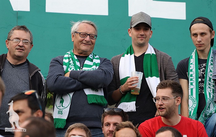 DĚNÍ NA TRIBUNÁCH: Bohemians - Slovácko
