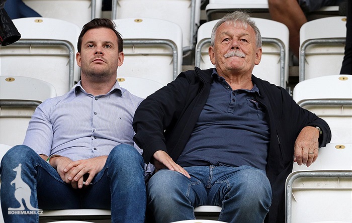 DĚNÍ NA TRIBUNÁCH: Bohemians - Slovácko