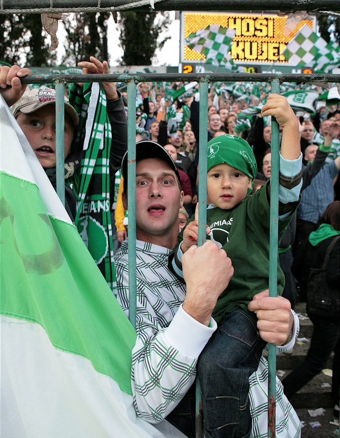 Děkovačka po utkání.