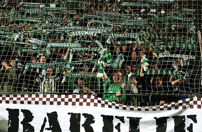 Děkovačka po utkání.