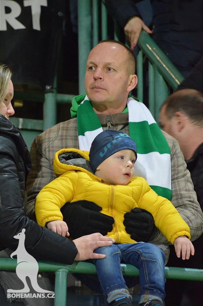 Dění na tribunách: Bohemians - Plzeň