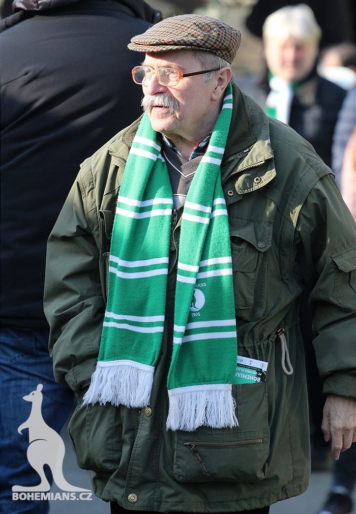 Dění na tribunách: Bohemians - Plzeň