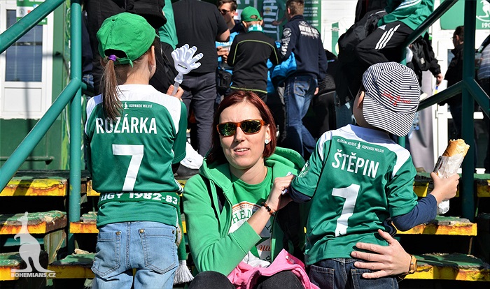 Dění na tribunách, Opava 2019