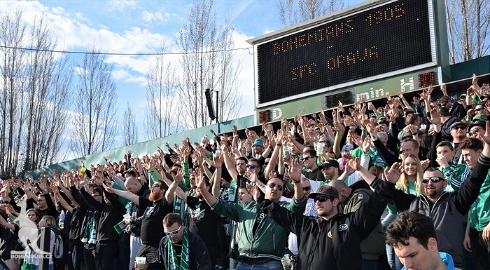 Dění na tribunách, Opava 2019