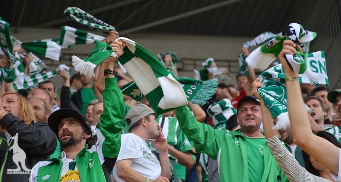 DĚNÍ NA TRIBUNÁCH: Dukla - Bohemians