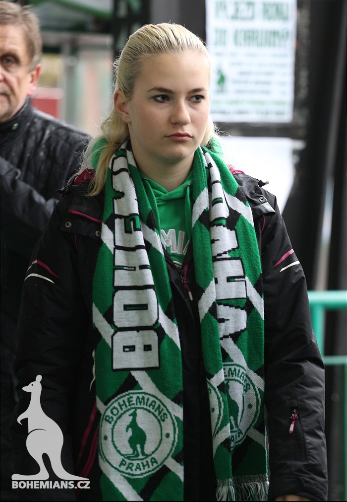 DĚNÍ NA TRIBUNÁCH: Bohemians - Teplice