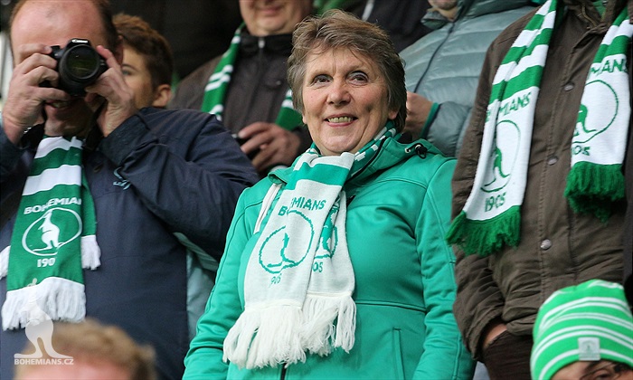 DĚNÍ NA TRIBUNÁCH: Bohemians - Teplice