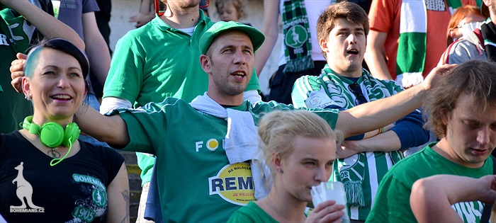 Dění na tribunách - Dětský den a utkání se Slovanem Bratislava