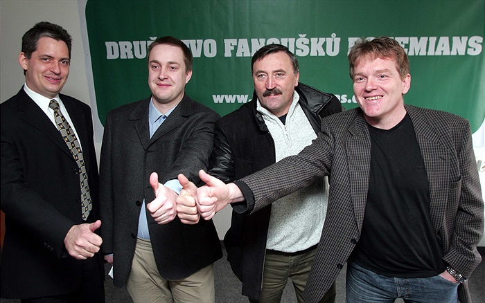 Autoři projektu (zleva Jiří Dienstbier, Antonín Jelínek, Antonín Panenka, Milan Šimáček), 23.3. 2005