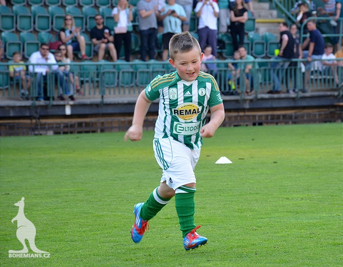Dění na tribunách Bohemians - Jihlava 1:1