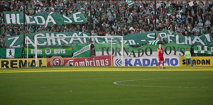 Hledá se zachránce, zn. Spěchá