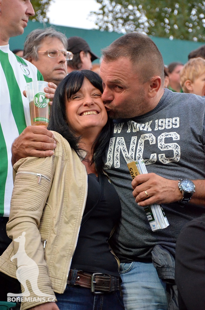 DĚNÍ NA TRIBUNÁCH: Bohemians - Příbram