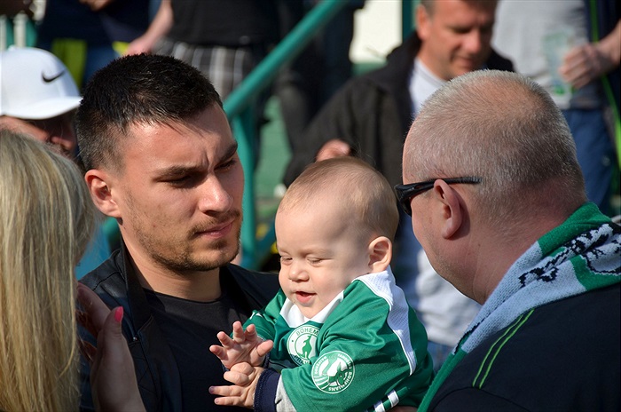 opava_nadstavbajaro_deni na tribunach 