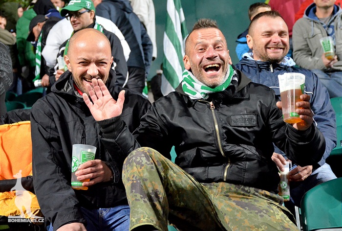 Dění na tribunách: Bohemians - Králův Dvůr