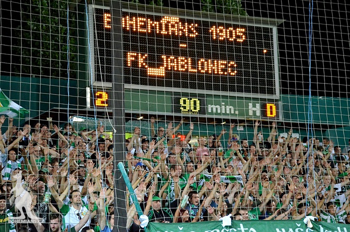DĚNÍ NA TRIBUNÁCH: Bohemians - Jablonec