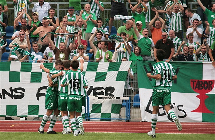 Radost po prvním gólu.