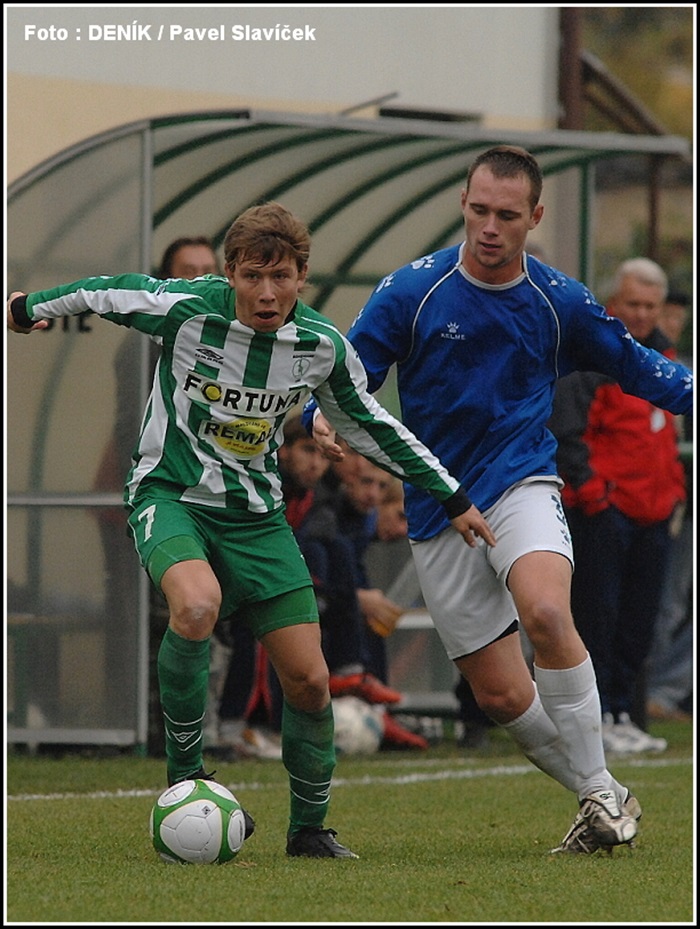 Kavka uniká soupeři