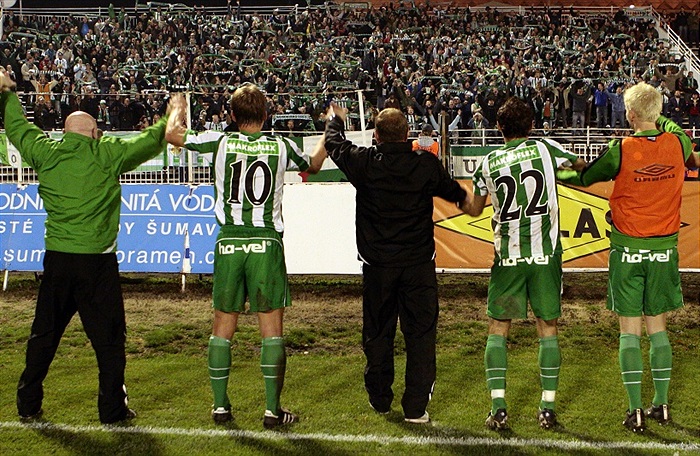 Děkovačka po utkání.