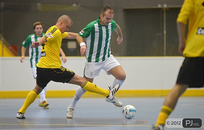 Futsal vs Fotbal 8:1 (4:0)