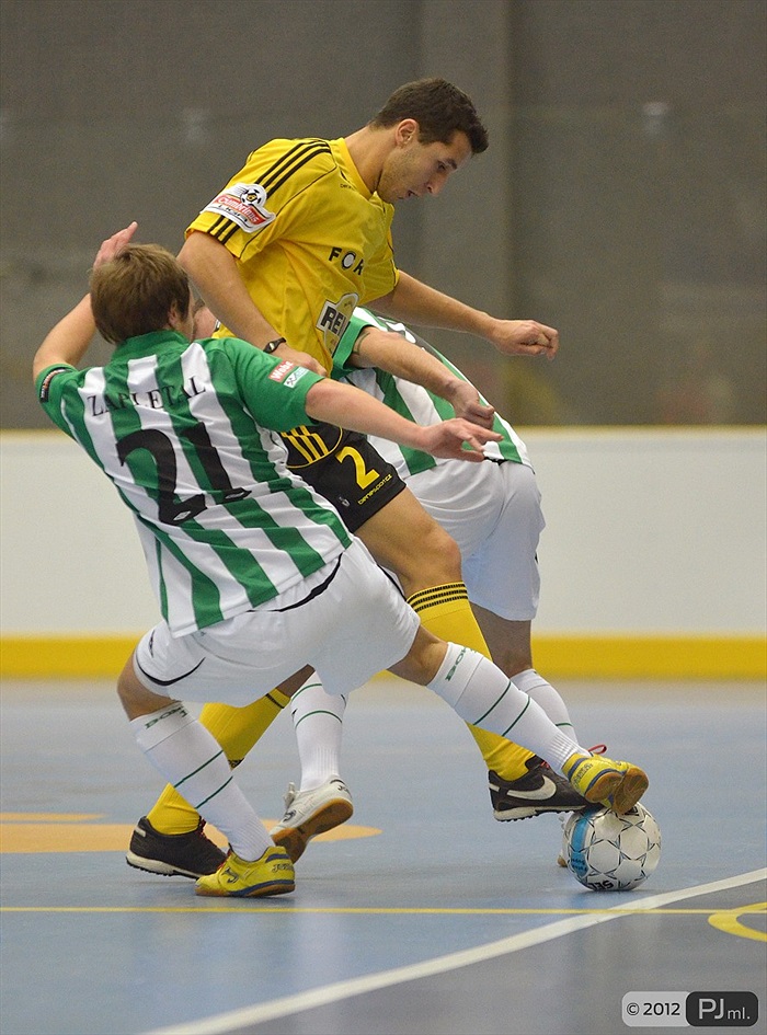 Futsal vs Fotbal 8:1 (4:0)