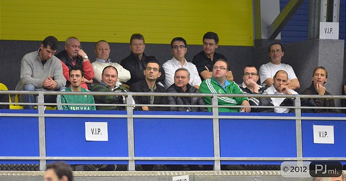 Futsal vs Fotbal 8:1 (4:0)