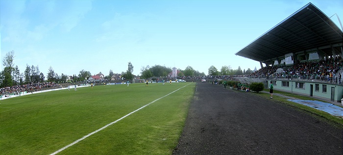 Stadion Karviné pojme osm tisíc diváků.