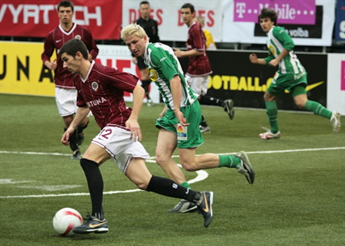 Bohemians - Sparta 2:2, Pávek