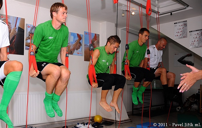 Klokani v rukou fyzioterapeutky Alice Hamáčkové