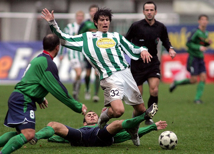 Lukáš Adam uniká, ale neunikl.