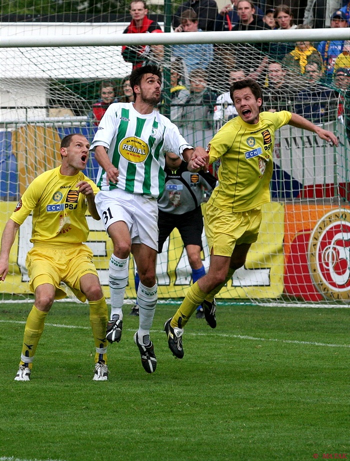 Vladimír Bálek v jednom z mnoha soubojů.