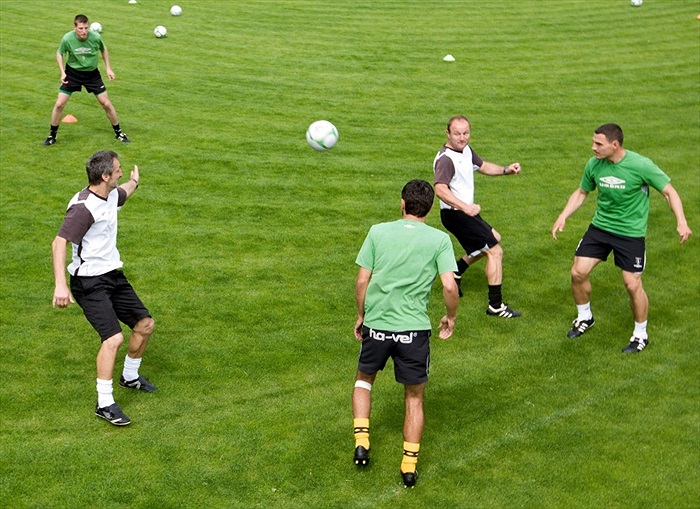 První trénink letní přípravy v Hrdlořezích.