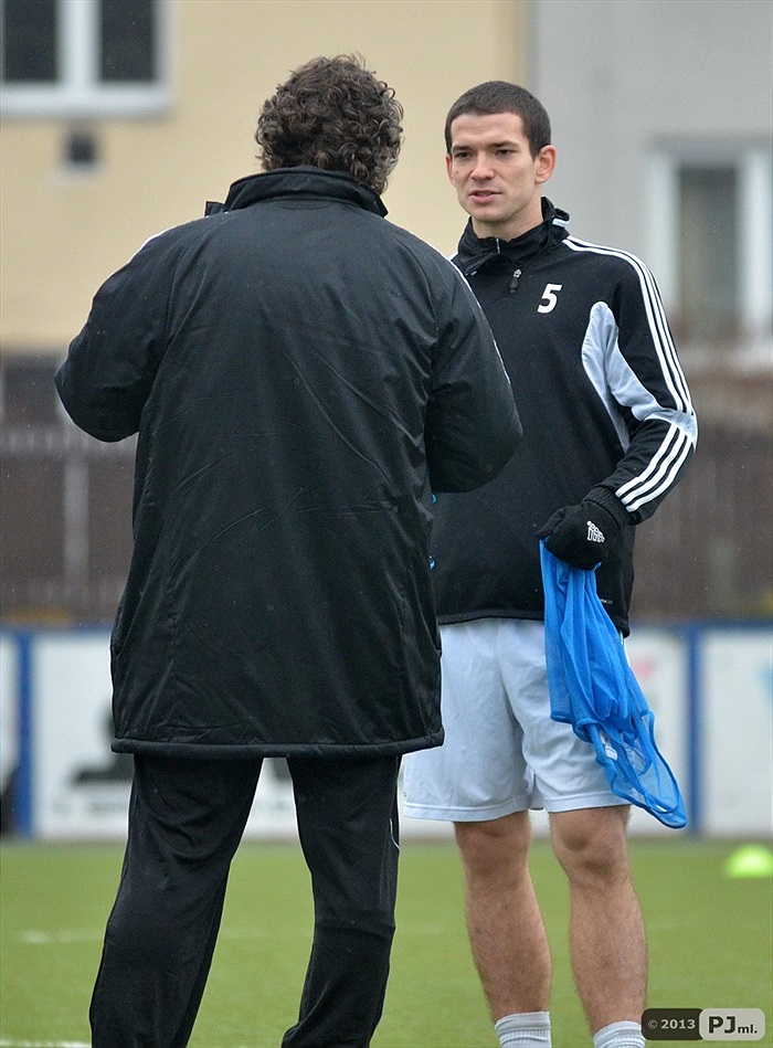 V úterý pokračovala příprava na hřišti