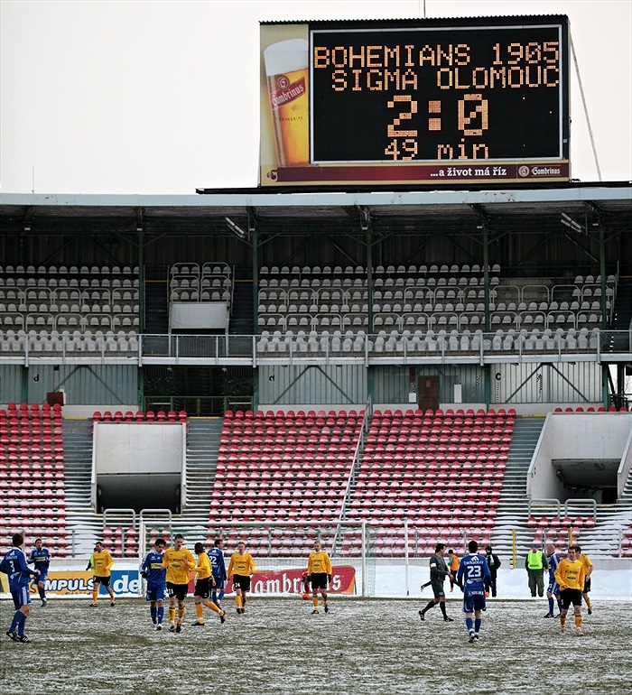Příznivý poločasový stav
