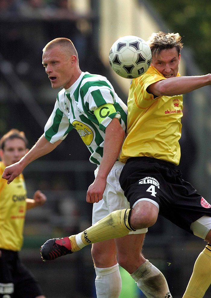 Souboj bývalých kamarádů - oddaného Slezáka a zběha Obermajera.