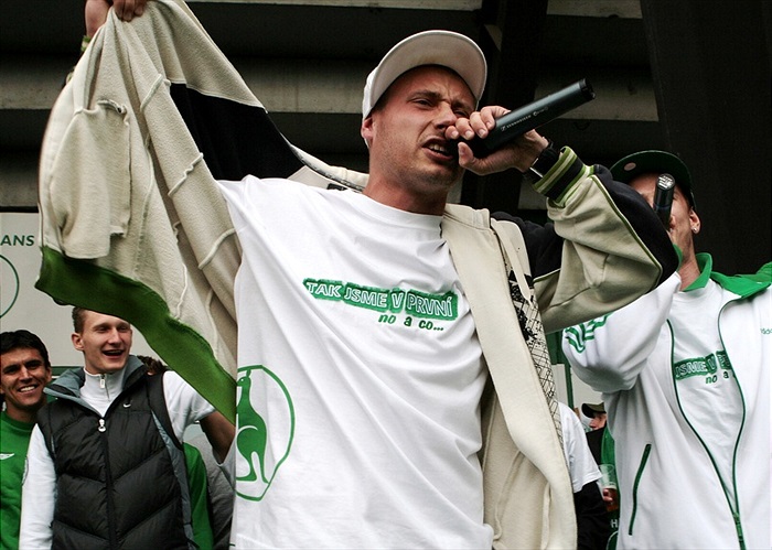 Brankář Jiří Havránek si pro fanoušky připravil vlastní písničku.