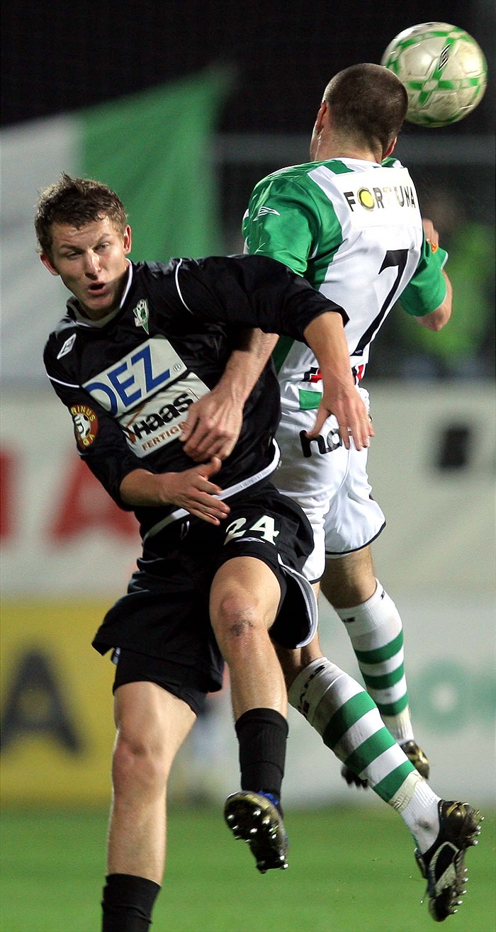 Nikl v souboji s Necidem.