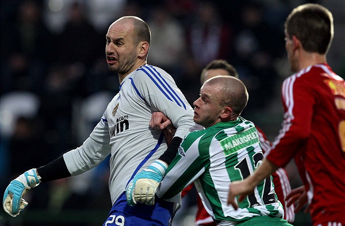 Hartig letí na Vorla.