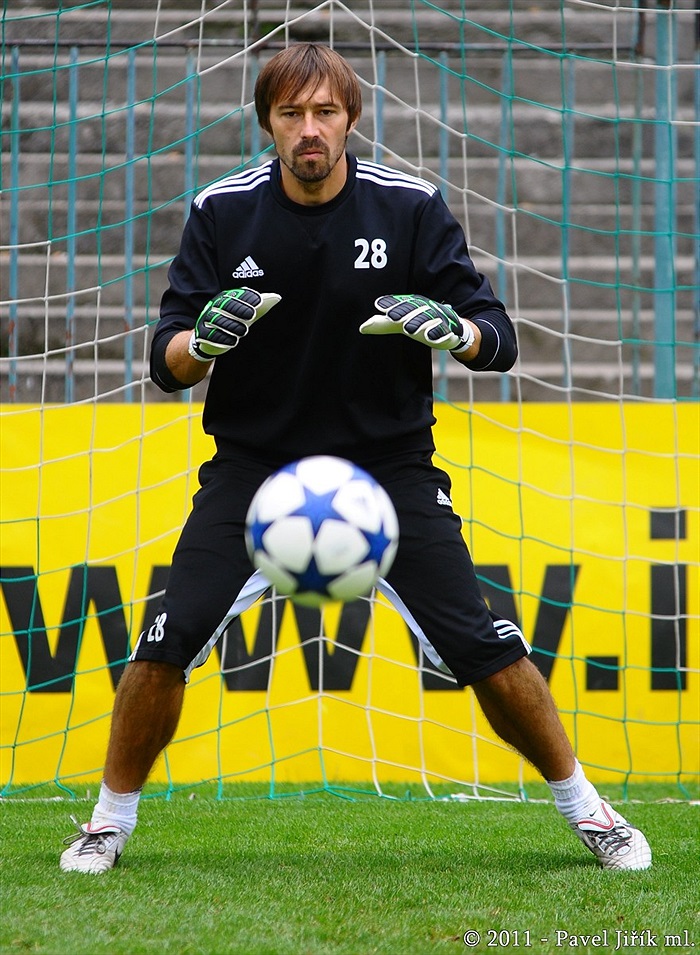 Rozcvičení hráčů před odjezdem na utkání